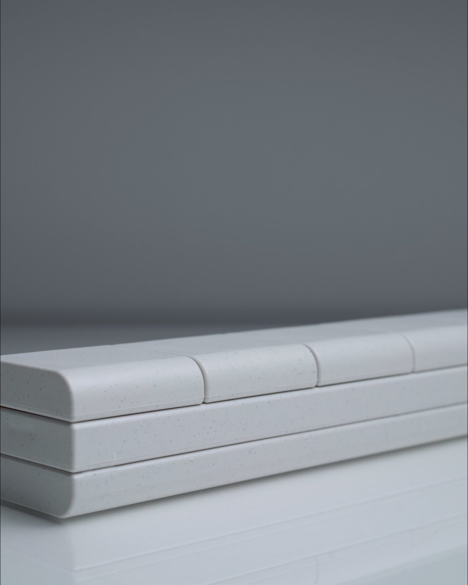 AndAgain 7-Day Pill Organizer Demo – Sleek, Modern Pill Case for Daily Wellness Routine